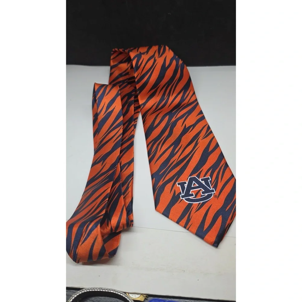 Official Auburn Tigers Gameday Collection Necktie Mens Navy Orange Stripe Tie